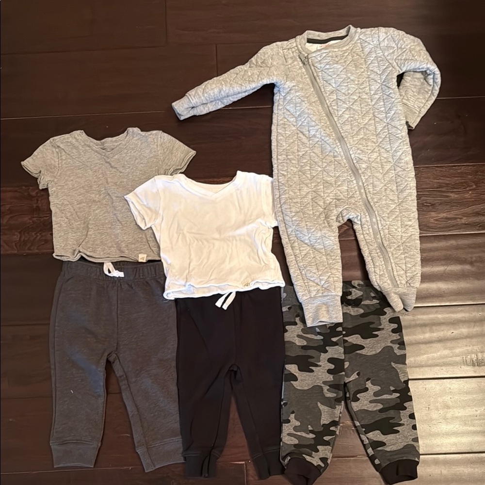 Large Baby Boys Bundle! - Gray, White, Black, Camouflage! Burts Bees, Cat & Jack